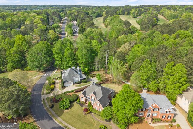 1043 Towne Lake Hills East, Woodstock, GA 30189