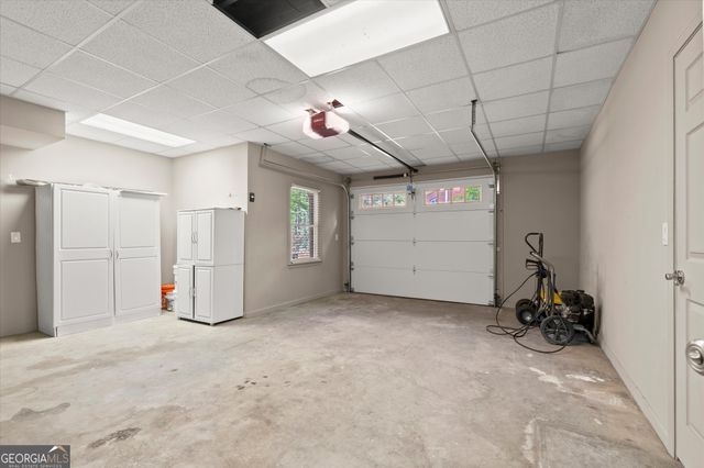 1043 Towne Lake Hills East, Woodstock, GA 30189