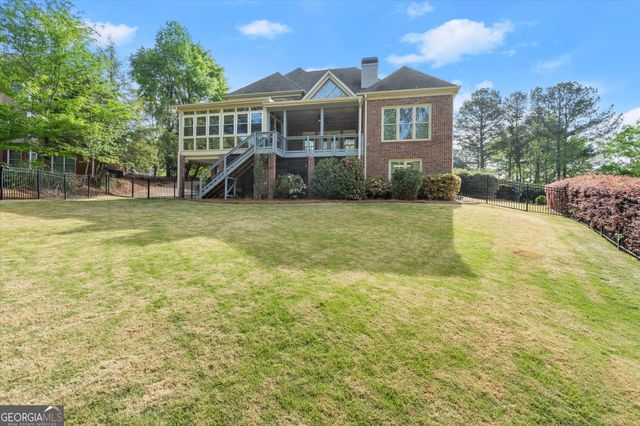 1043 Towne Lake Hills East, Woodstock, GA 30189