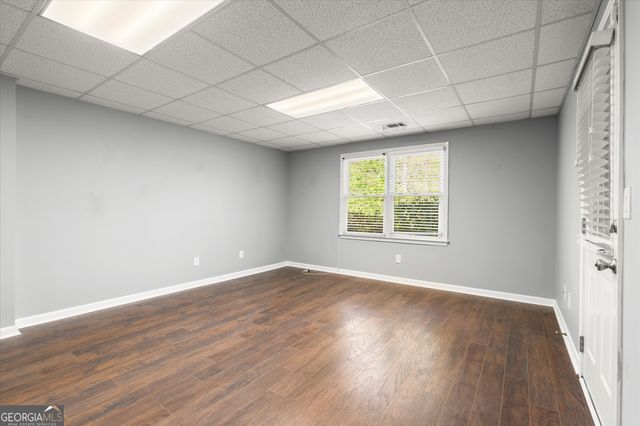 1043 Towne Lake Hills East, Woodstock, GA 30189