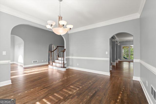 1043 Towne Lake Hills East, Woodstock, GA 30189