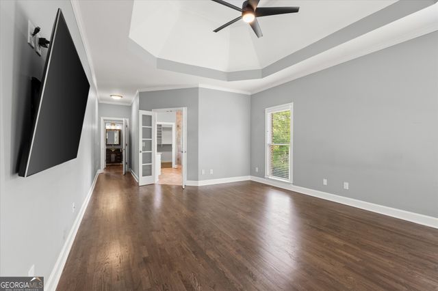 1043 Towne Lake Hills East, Woodstock, GA 30189