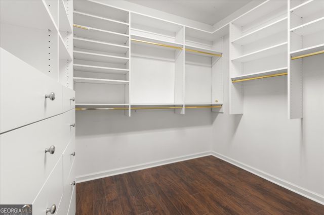 1043 Towne Lake Hills East, Woodstock, GA 30189