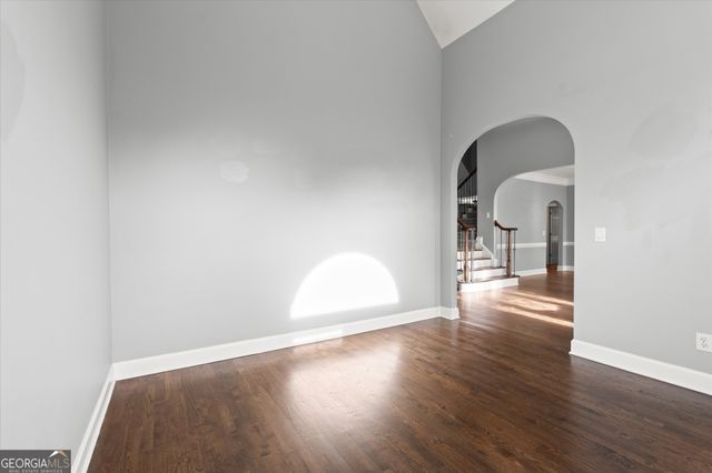 1043 Towne Lake Hills East, Woodstock, GA 30189