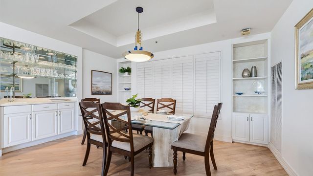 455 LONGBOAT CLUB ROAD 707, Longboat Key, FL 34228