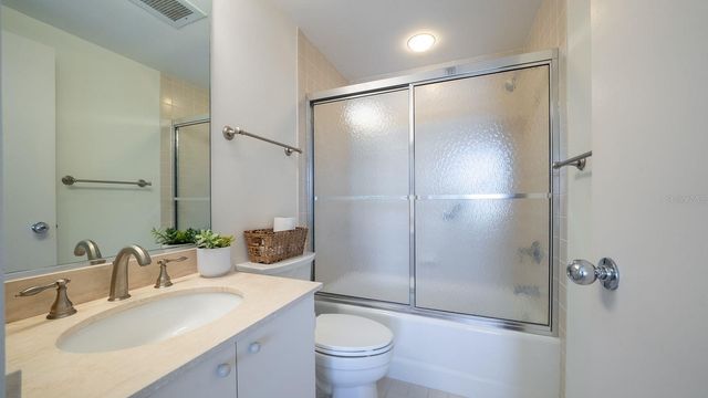 455 LONGBOAT CLUB ROAD 707, Longboat Key, FL 34228