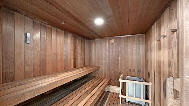 455 LONGBOAT CLUB ROAD 707, Longboat Key, FL 34228