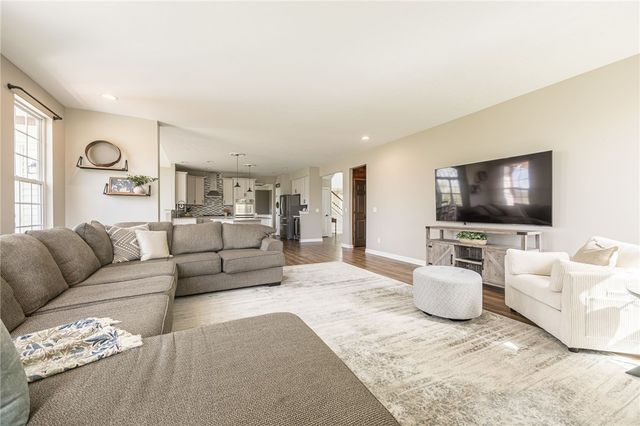 6594 Bradhurst Street, Victor, NY 14564