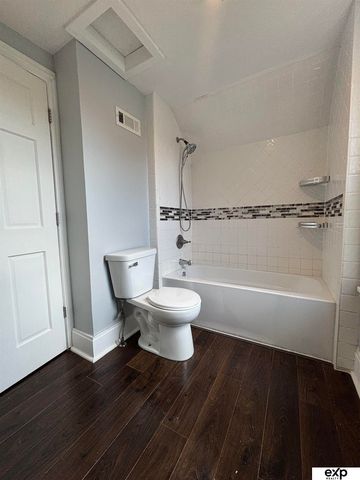 606 W 10th Street, Fremont, NE 68025