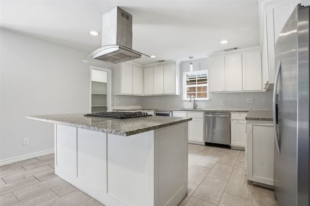 7248 Walling Lane, Dallas, TX 75231