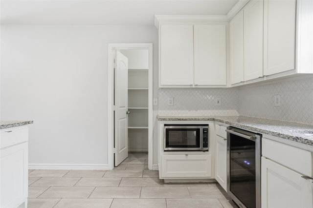 7248 Walling Lane, Dallas, TX 75231