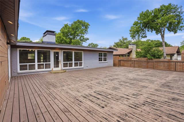 7248 Walling Lane, Dallas, TX 75231