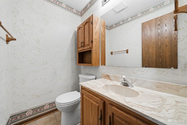 2S726 Timber Drive, Warrenville, IL 60555