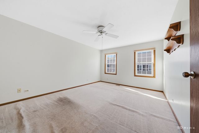 2S726 Timber Drive, Warrenville, IL 60555