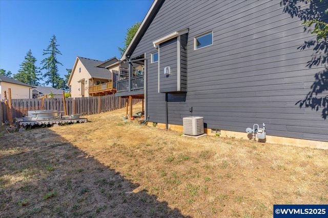 6173 Genesis St SE, Salem, OR 97306