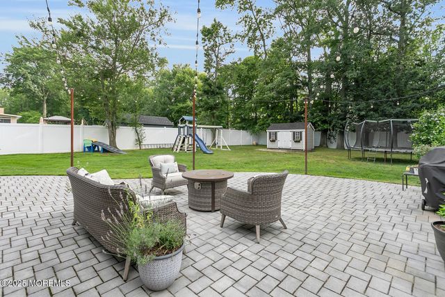 26 Herb Road, Middletown, NJ 07748
