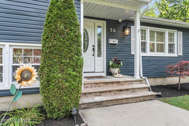 26 Herb Road, Middletown, NJ 07748