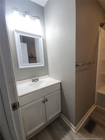 872 Danish Court, Fayetteville, NC 28303
