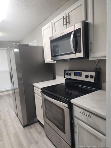 872 Danish Court, Fayetteville, NC 28303
