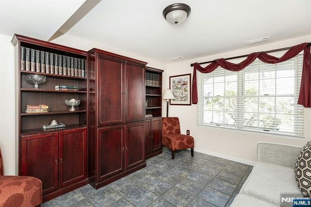211 Lorraine, Berkeley Heights, NJ 07922