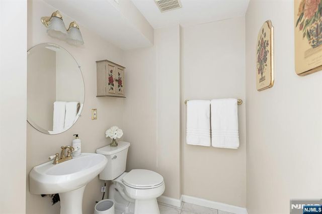211 Lorraine, Berkeley Heights, NJ 07922