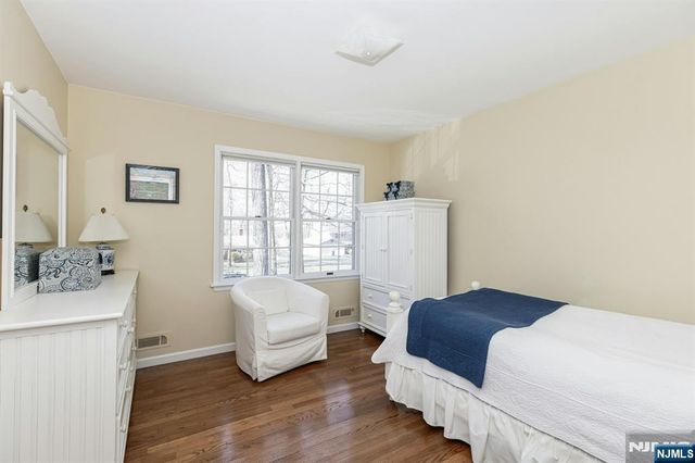 211 Lorraine, Berkeley Heights, NJ 07922