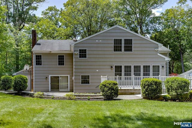 211 Lorraine, Berkeley Heights, NJ 07922