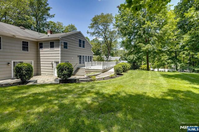 211 Lorraine, Berkeley Heights, NJ 07922