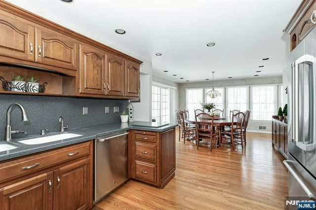 211 Lorraine, Berkeley Heights, NJ 07922