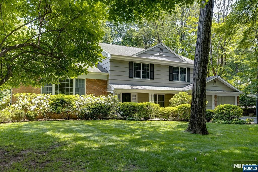 211 Lorraine, Berkeley Heights, NJ 07922