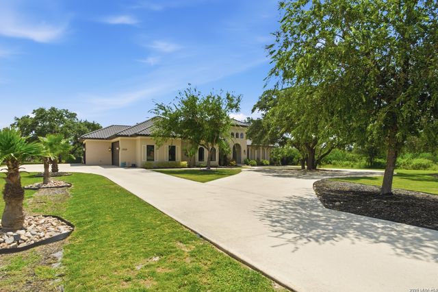2928 Rustlers TRL, San Antonio, TX 78245