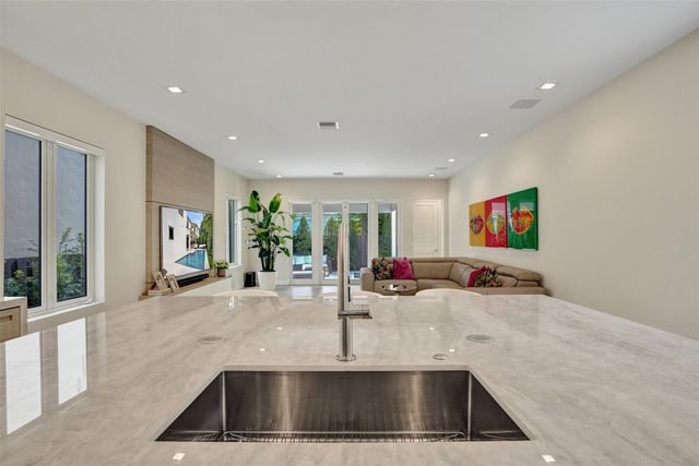 904 Ponce De Leon Drive, Fort Lauderdale, FL 33316