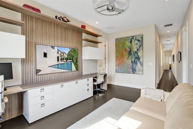 904 Ponce De Leon Drive, Fort Lauderdale, FL 33316