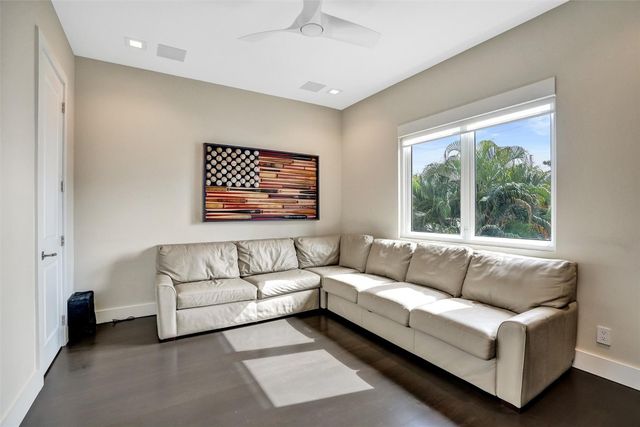 904 Ponce De Leon Drive, Fort Lauderdale, FL 33316