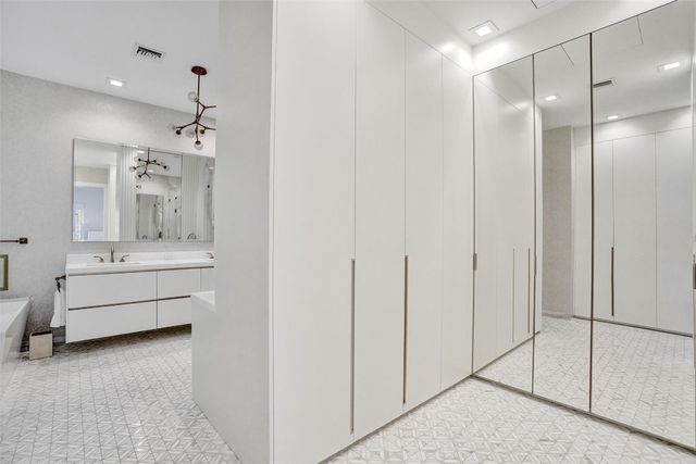 904 Ponce De Leon Drive, Fort Lauderdale, FL 33316