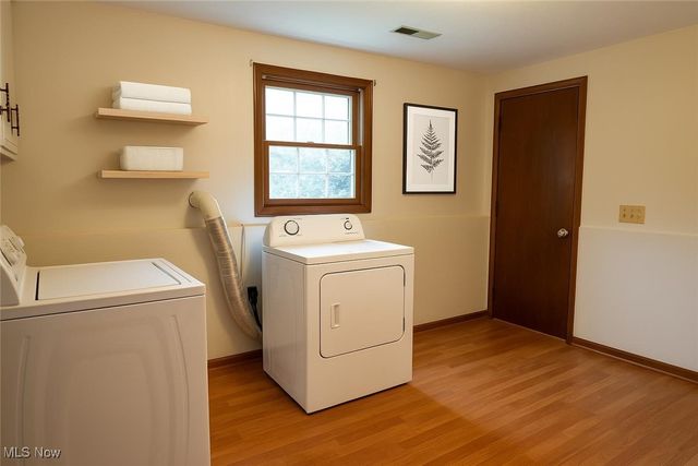 8471 Henry Street, Navarre, OH 44662