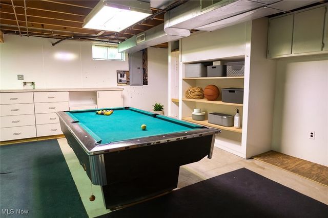 8471 Henry Street, Navarre, OH 44662