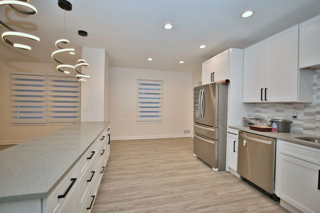 4616 N Kostner Avenue, Chicago, IL 60630