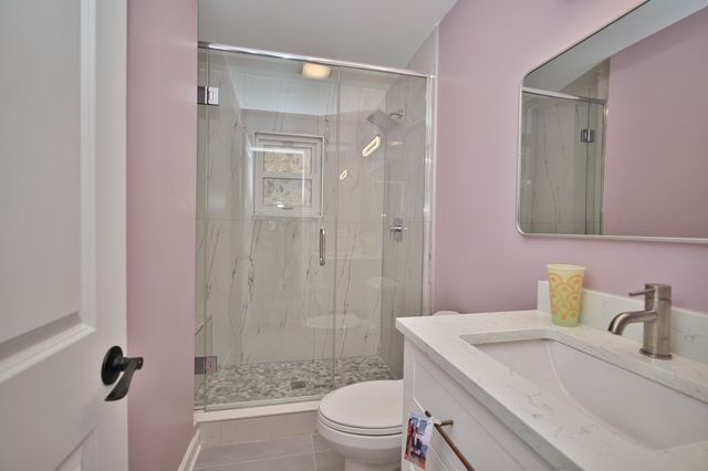 4616 N Kostner Avenue, Chicago, IL 60630