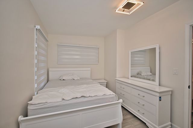 4616 N Kostner Avenue, Chicago, IL 60630