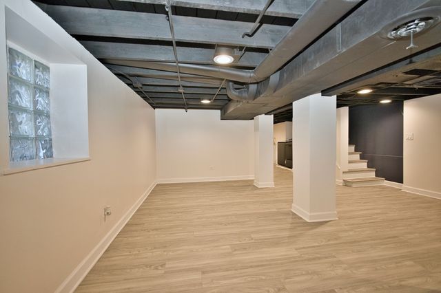 4616 N Kostner Avenue, Chicago, IL 60630