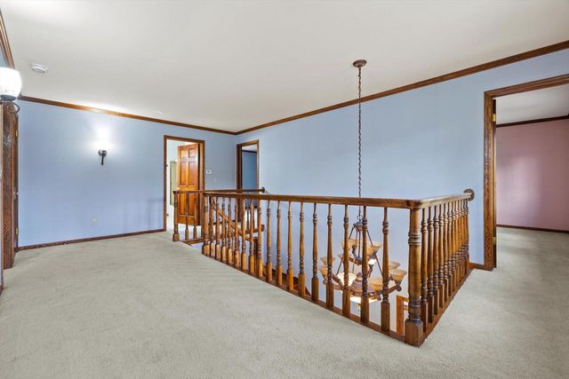 1825 Derrin LANE, Brookfield, WI 53045