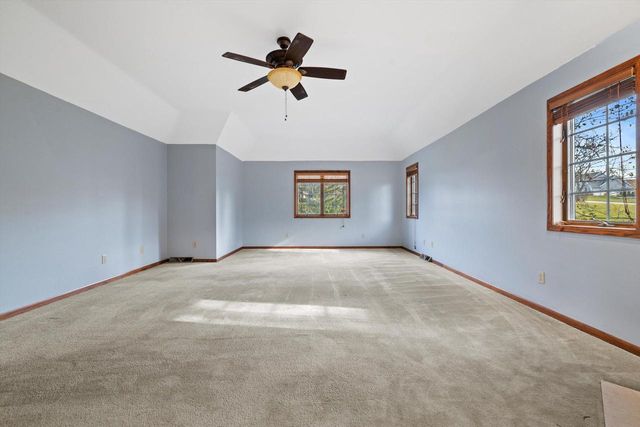 1825 Derrin LANE, Brookfield, WI 53045