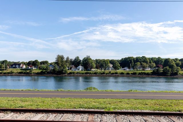 5 Freight House, Bourne, MA 02561
