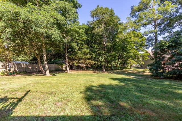 5 Freight House, Bourne, MA 02561