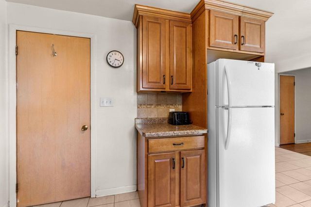 841 SHEBOYGAN STREET, Menasha, WI 54952