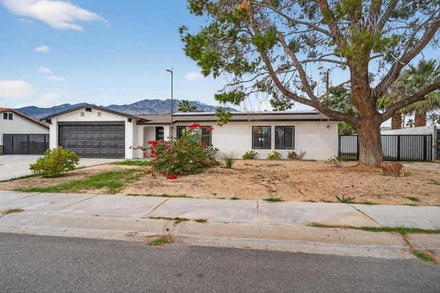 2251 N San Gorgonio Road, Palm Springs, CA 92262