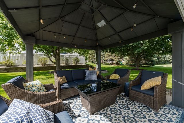 8208 Boyne Street, Kalamazoo, MI 49009