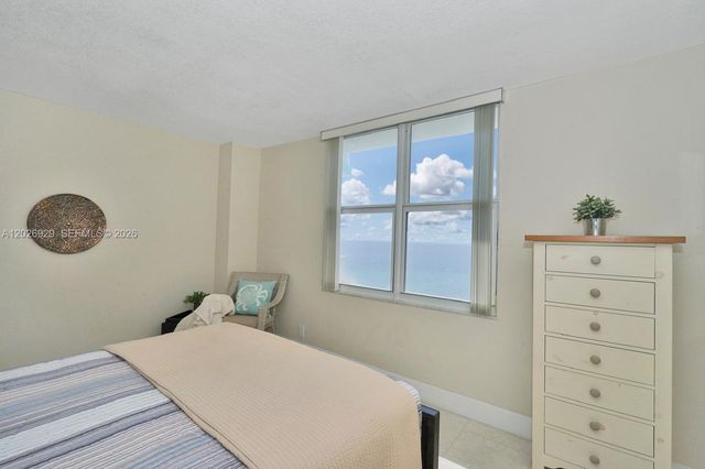 3725 S Ocean Dr 1216, Hollywood, FL 33019