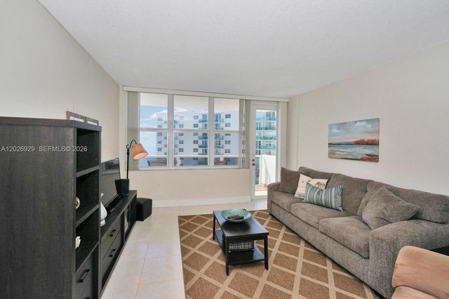 3725 S Ocean Dr 1216, Hollywood, FL 33019